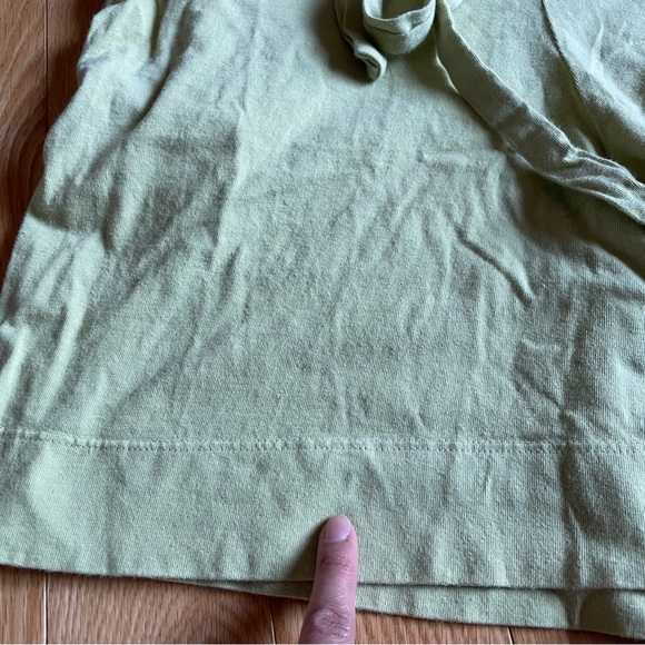 Pansy Co gym shorts - medium - avocado green - Picture 2 of 9